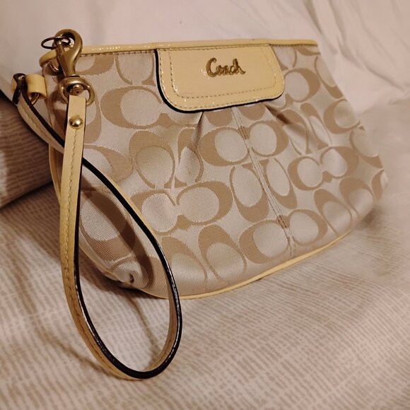 Coach Signature Ashley Leather Wristlet - Picture 2 of 10